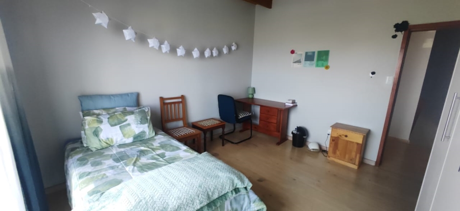 5 Bedroom Property for Sale in Seemeeu Park Western Cape